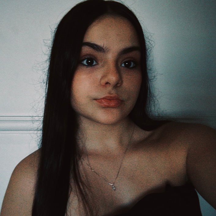 Manuela Silva Viana de Oliveira 